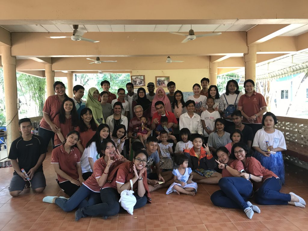 คณะเทคโนโลยี มข. ร่วมกับนักศึกษาทุกระดับชั้น ร่วมทำกิจกรรมการกุศล