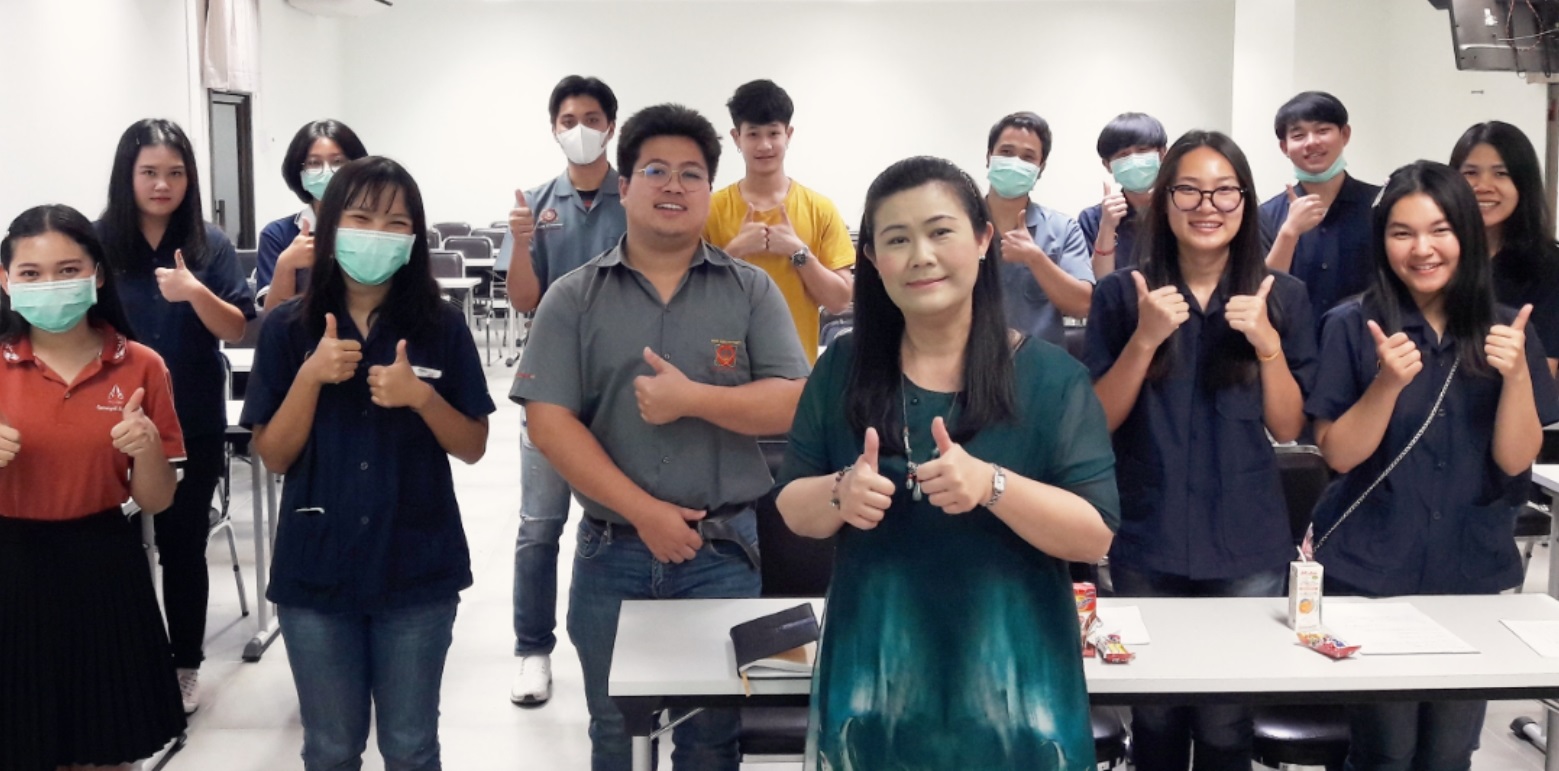  สาขาเทคโนโลยีชีวภาพ คณะเทคโนโลยี มหาวิทยาลัยขอนแก่น จัดกิจกรรม เรื่อง เตรียมพร้อมสู่ตลาดงาน ส่งผ่านประสบการณ์จากพี่สู่น้อง ให้กับนักศึกษาปริญญาตรี สาขาวิชาฯ ชั้นปีสุดท้าย