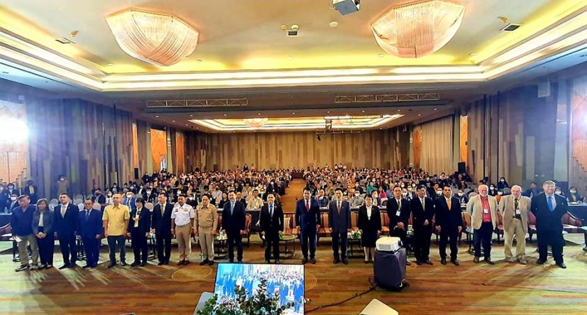 คณะเทคโนโลยี มหาวิทยาลัยขอนแก่น ร่วมงาน The 6th International Palaeontological Congress 2022