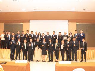 คณะเทคโนโลยี มข. ร่วมกับ บริษัท ปตท. สำรวจและผลิตปิโตรเลียม จำกัด (มหาชน) ได้ส่งมอบโปรแกรมและชุดคอมพิวเตอร์ในโครงการ Subsurface Data for U และ พิธีเปิดพิพิธภัณฑ์สวนหินกลางแจ้ง ณ คณะเทคโนโลยี มข.