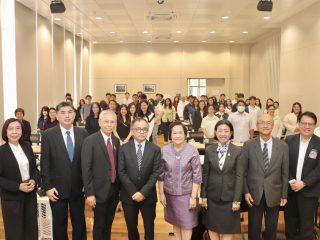คณะเทคโนโลยี ร่วมแสดงบทบาทสำคัญในการสัมมนาวิชาการ “การจัดการขยะมูลฝอยอย่างยั่งยืน Sustainable Solid Waste Management” โดยราชบัณฑิตสภา ภายใต้โครงการปาฐกถาราชบัณฑิตสัญจร