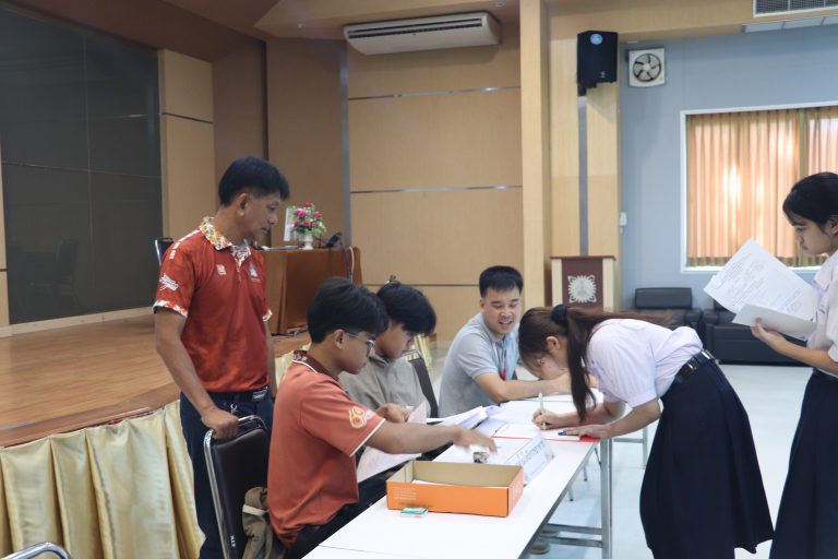 คณะเทคโนโลยี มข. คึกคัก นักเรียน-ผู้ปกครองร่วมสอบสัมภาษณ์โควตา ป.ตรี ปี 2568 รอบที่ 3 Admission