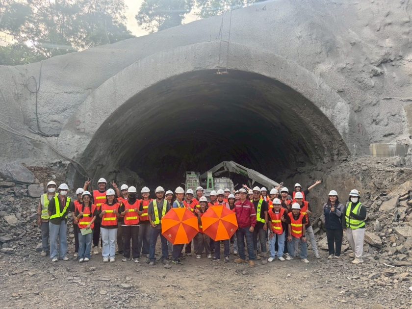 เปิดประสบการณ์จริง! สาขาเทคโนโลยีธรณี มข. ศึกษาดูงานโครงการรถไฟความเร็วสูงไทย–จีน เรียนรู้เทคโนโลยีวิศวกรรมธรณีจากความร่วมมือระดับนานาชาติ