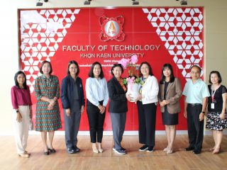 คณบดีวิทยาลัยการคอมพิวเตอร์ มข. ร่วมแสดงความยินดีกับคณบดีคณะเทคโนโลยี มข. เนื่องในวาระได้แต่งตั้งเป็นคณบดี วาระที่ 2