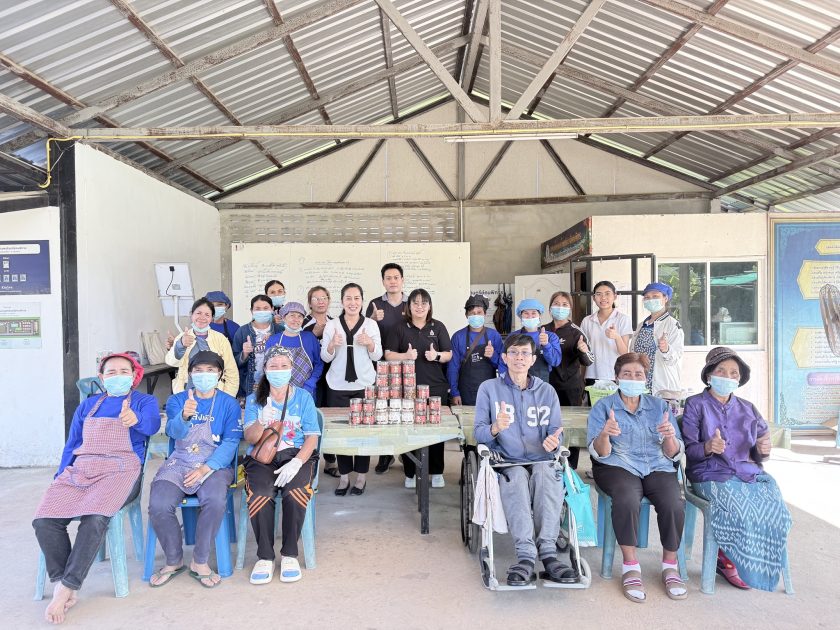 สาขาวิชาเทคโนโลยีการอาหาร คณะเทคโนโลยี มข. ร่วมพัฒนาศักยภาพชุมชน สู่การยกระดับผลิตภัณฑ์อาหารเชิงพาณิชย์